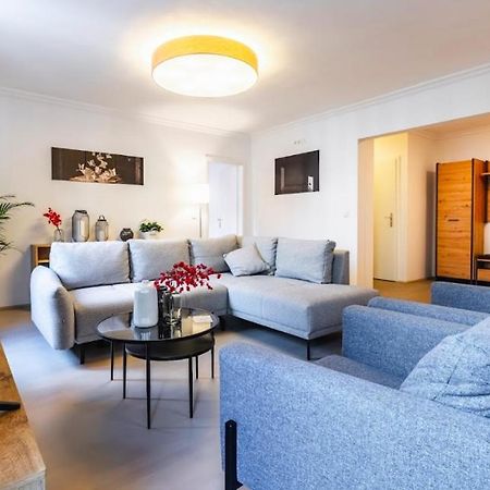 Experience Central Vienna From A Stylish And Modern Apartment Buitenkant foto